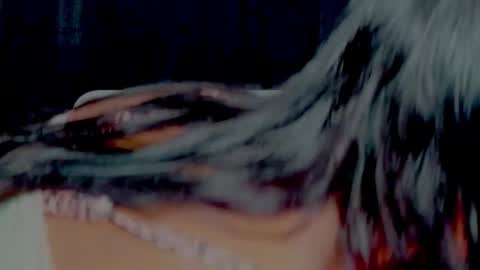 latina_kia online show from 12/04/25, 02:10