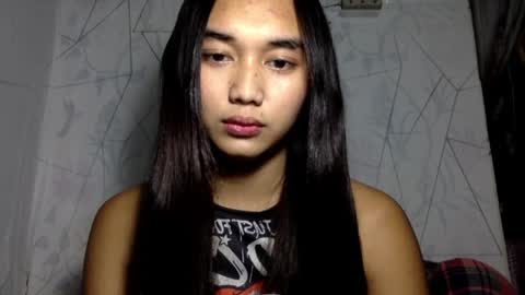 latina_kia online show from 04/19/26, 07:16