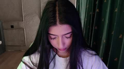 miiiiiiaaaa online show from 07/29/26, 11:58