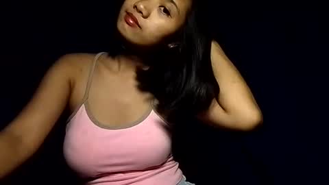 Snapshot of latina_shaine chatting on 07/04/26, 09:54 latina_shaine online show from 07/04/26, 09:54