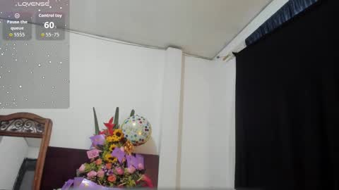 angelina  online show from 12/01/25, 10:48