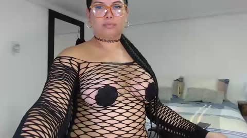 FLOR SALVAJE online show from 11/03/25, 05:25