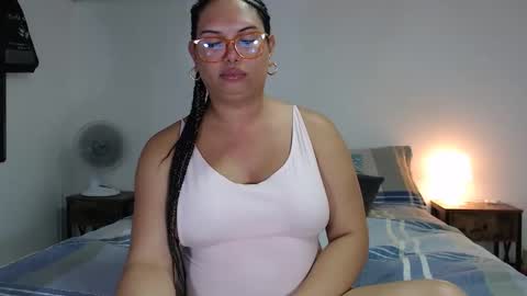 FLOR SALVAJE online show from 11/18/25, 08:57