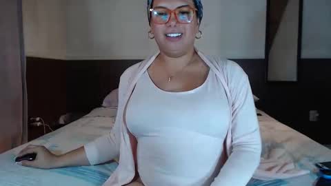 FLOR SALVAJE online show from 03/29/26, 01:05