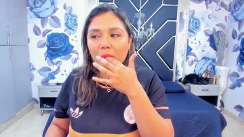 EMMA   online show from 10/14/25, 02:51