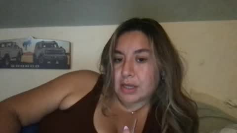 Snapshot of latinalinda02 chatting on 11/09/25, 04:22 latinalinda02 online show from 11/09/25, 04:22
