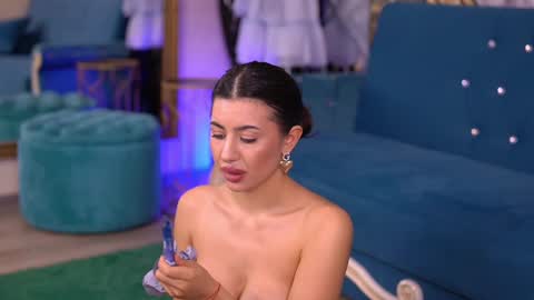 Latina online show from 03/09/25, 12:42