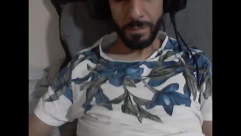 Snapshot of latinbigcuu chatting on 10/05/25, 06:34 latinbigcuu online show from 10/05/25, 06:34