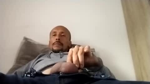 latinhardfuker1980 online show from 02/05/25, 09:18