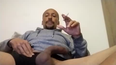 latinhardfuker1980 online show from 02/06/25, 09:22