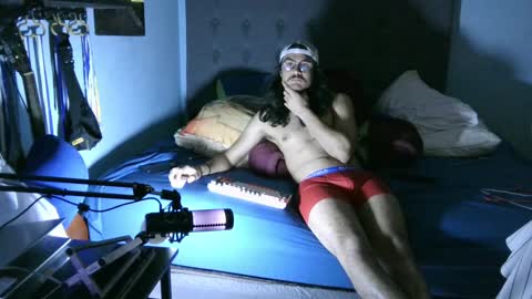 latinincognito online show from 12/15/24, 05:34