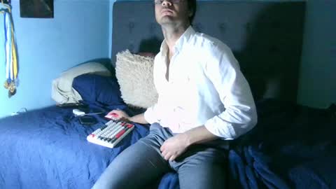 latinincognito online show from 02/05/25, 07:18