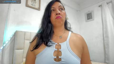 Vanessa online show from 10/02/25, 02:07