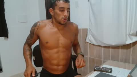 latinmarian online show from 04/24/26, 07:22