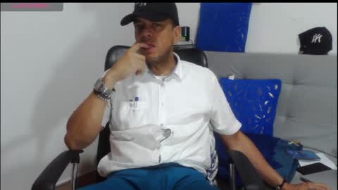 latinmartin254 online show from 04/11/26, 01:59