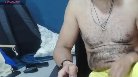 latinmartin254 online show from 05/12/26, 01:58