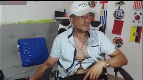 latinmartin254 online show from 06/29/26, 04:40