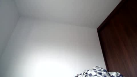 Snapshot of latinndexter chatting on 04/28/26, 12:10 DEXTER online show from 04/28/26, 12:10