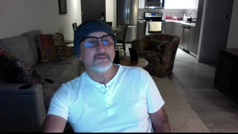 QS - INDEPENDENT MODEL online show from 12/23/24, 02:35