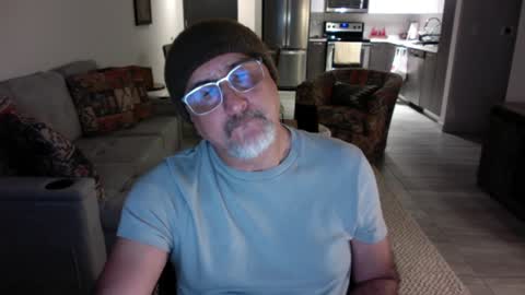 QS - INDEPENDENT MODEL online show from 01/29/25, 02:09