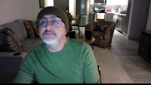 QS - INDEPENDENT MODEL online show from 02/27/25, 05:13