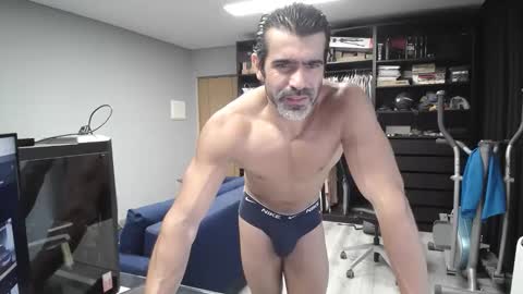 sam online show from 09/10/25, 10:15