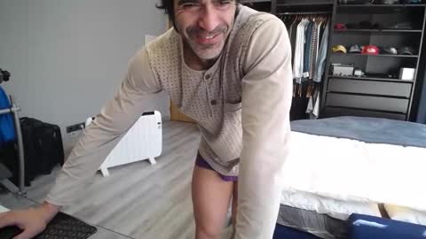 sam online show from 11/28/25, 12:52