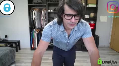 sam online show from 04/09/26, 10:42