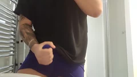 latino8484 online show from 01/28/25, 07:22