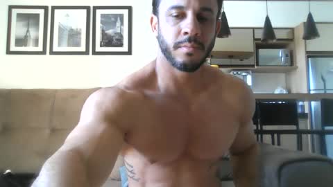 Snapshot of latino_rodri chatting on 06/18/26, 12:53 latino_rodri online show from 06/18/26, 12:53