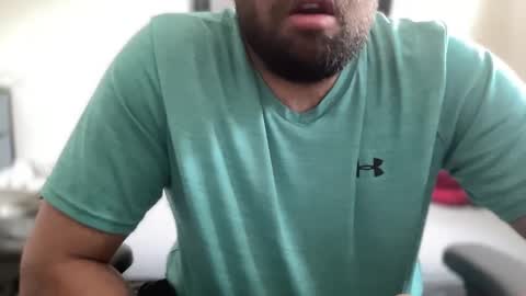 Snapshot of latinocock30 chatting on 12/23/24, 06:58 call me papi -- follow my twitter latinoc30 online show from 12/23/24, 06:58