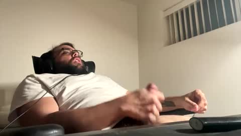 Snapshot of latinocock30 chatting on 01/17/25, 04:49 call me papi -- follow my twitter latinoc30 online show from 01/17/25, 04:49