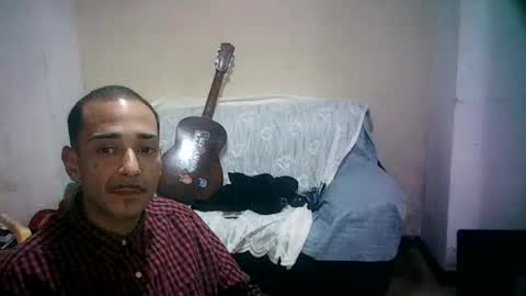 Snapshot of latinounder chatting on 07/20/26, 01:31 latinounder online show from 07/20/26, 01:31