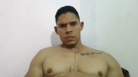 latinoxxl22cm online show from 02/27/25, 03:47