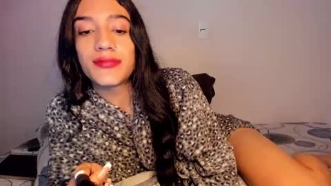 Snapshot of latinsecretfantasy chatting on 12/06/24, 09:21 latinsecretfantasy online show from 12/06/24, 09:21