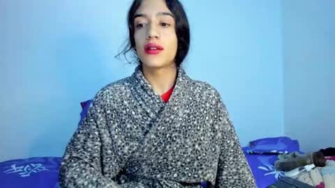 Snapshot of latinsecretfantasy chatting on 01/06/25, 12:13 latinsecretfantasy online show from 01/06/25, 12:13