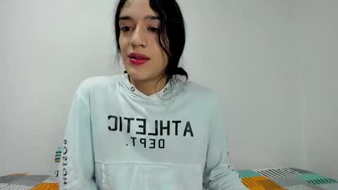 Snapshot of latinsecretfantasy chatting on 01/20/25, 11:54 latinsecretfantasy online show from 01/20/25, 11:54