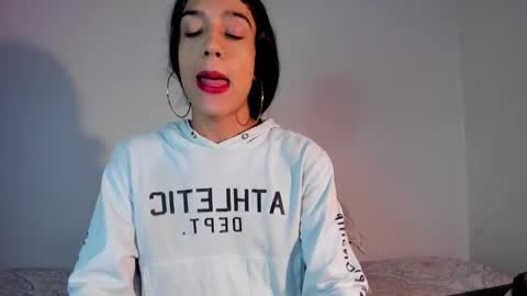 Snapshot of latinsecretfantasy chatting on 02/23/25, 10:42 latinsecretfantasy online show from 02/23/25, 10:42