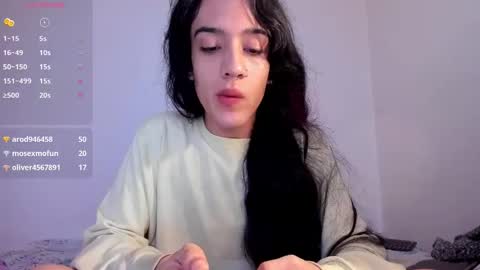 Snapshot of latinsecretfantasy chatting on 10/17/25, 11:40 latinsecretfantasy online show from 10/17/25, 11:40