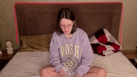 latoriacosner online show from 01/09/26, 04:15