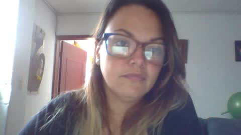 Snapshot of lau16310 chatting on 02/02/26, 01:54 Laura online show from 02/02/26, 01:54