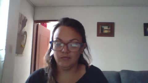 Snapshot of lau16310 chatting on 03/02/26, 02:02 Laura online show from 03/02/26, 02:02