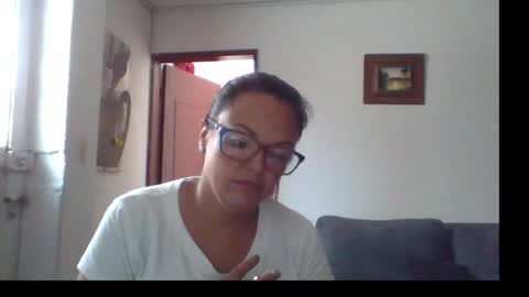 Snapshot of lau16310 chatting on 03/13/26, 03:29 Laura online show from 03/13/26, 03:29