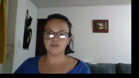 Snapshot of lau16310 chatting on 05/27/26, 05:04 Laura online show from 05/27/26, 05:04