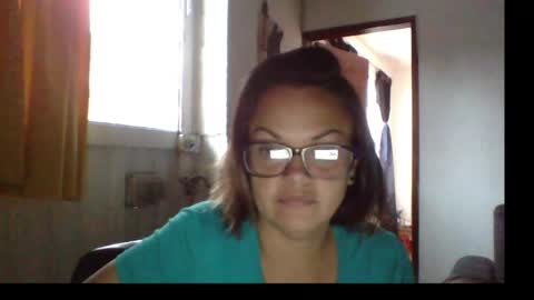 Snapshot of lau16310 chatting on 05/28/26, 08:28 Laura online show from 05/28/26, 08:28