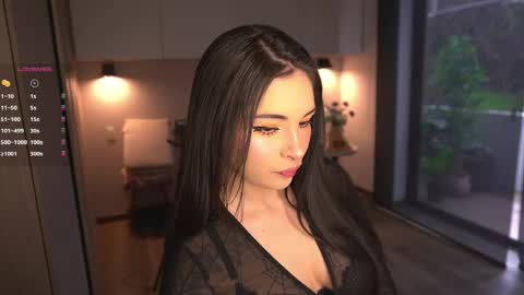 Snapshot of lau__1 chatting on 06/07/26, 09:29 IG 1lau 1 X 1lau 1 online show from 06/07/26, 09:29
