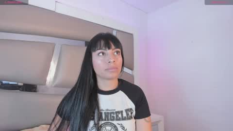 Snapshot of laura__js_ chatting on 02/05/25, 08:14 laura__js_ online show from 02/05/25, 08:14