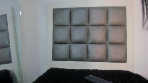 Snapshot of laura__js_ chatting on 09/20/25, 02:07 laura__js_ online show from 09/20/25, 02:07