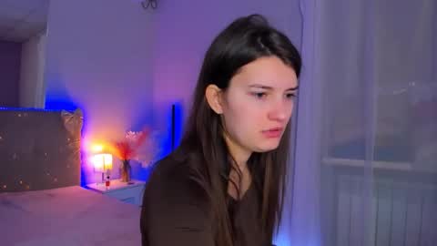 Laura online show from 03/01/26, 06:15