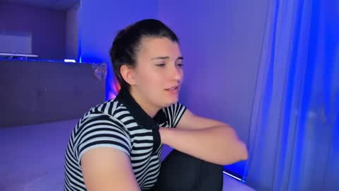 Laura online show from 05/16/26, 10:36